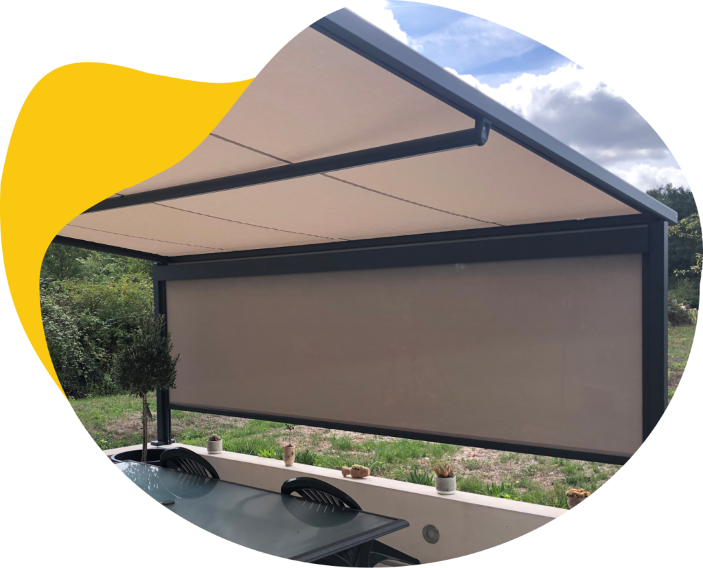 Pergola toile rétractable avec stores Vendée
