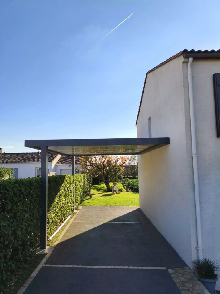 Carport pergola stores