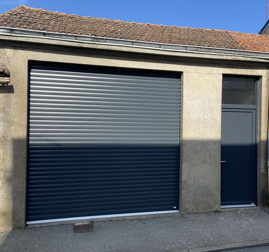 porte-de-garage-enroulement-grise