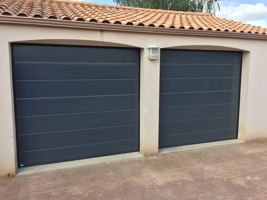 porte-de-garage-sectionnelle-Vendee